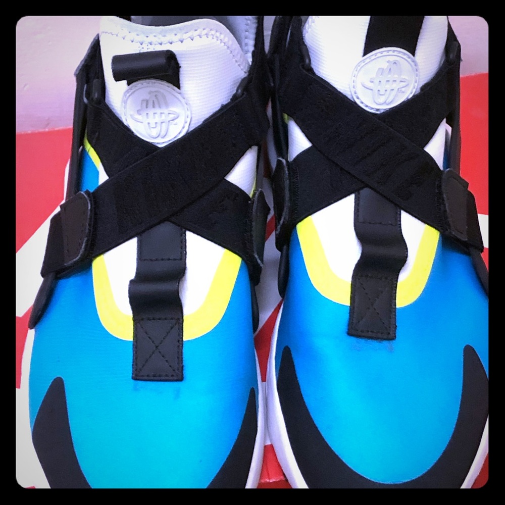 Nike Huarache City